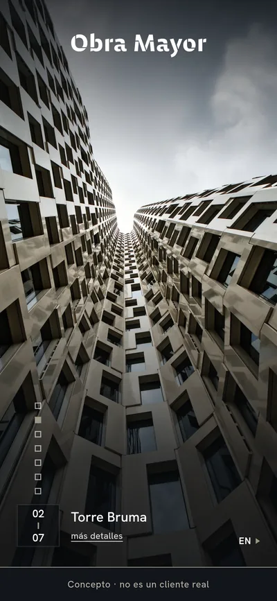 Concepto de reforma.do, no es un cliente real: la web de un estudio de arquitectura en el celular, con la foto de una torre de oficinas vista desde la vereda ocupando toda la pantalla, el nombre Obra Mayor arriba y abajo el contador 02 de 07 al lado del nombre de la obra, Torre Bruma