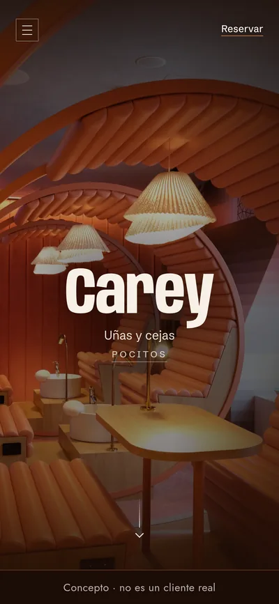 Concepto de reforma.do, no es un cliente real: la pantalla de un estudio de uñas y cejas, con el nombre grande sobre la foto del local, el barrio y el enlace para reservar
